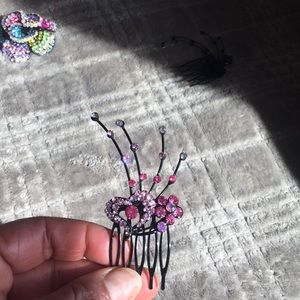 Ornamental comb